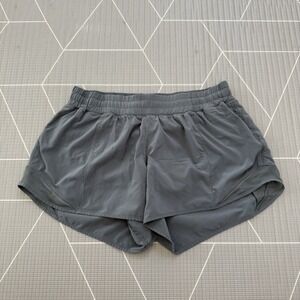 Lululemon Hotty Hot Short II *Long 4" Size 10 Tall Grey Sage LW7ARLT